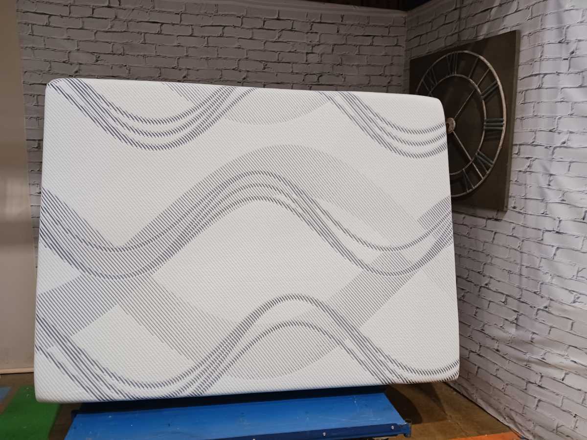 Tempur-Pedic ProSense Firm 12 Inch Mattress - Queen - Gallery Image 5